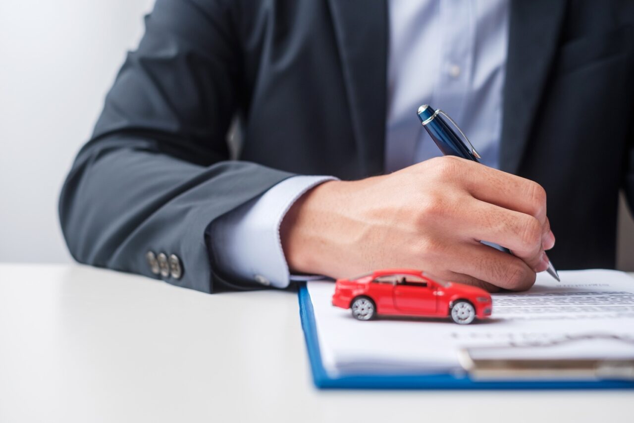 Заявление в ГИБДД о регистрации транспортного средства - образец заполнения 6 Заявление в ГИБДД о регистрации транспортного средства - образец заполнения