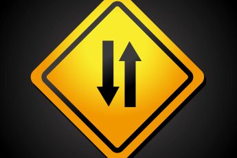 Реверсивное движение: что это такое, правила ПДД и штрафы в [year] году