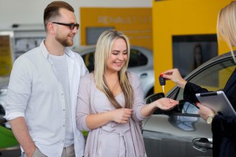 Преимущества покупки автомобиля у официального дилера Skoda 22 2149106155